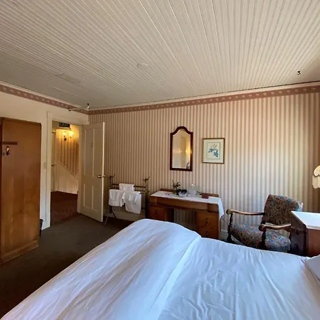 Orcas Hotel Exterior photo